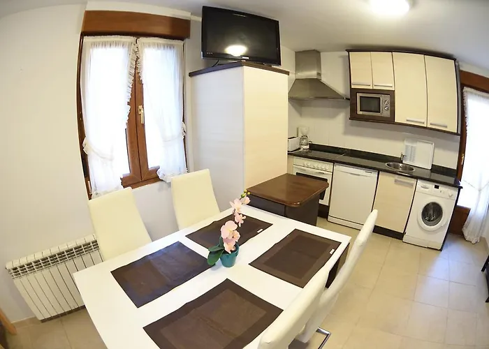 洛斯索拉雷斯鲁拉勒斯公寓 *